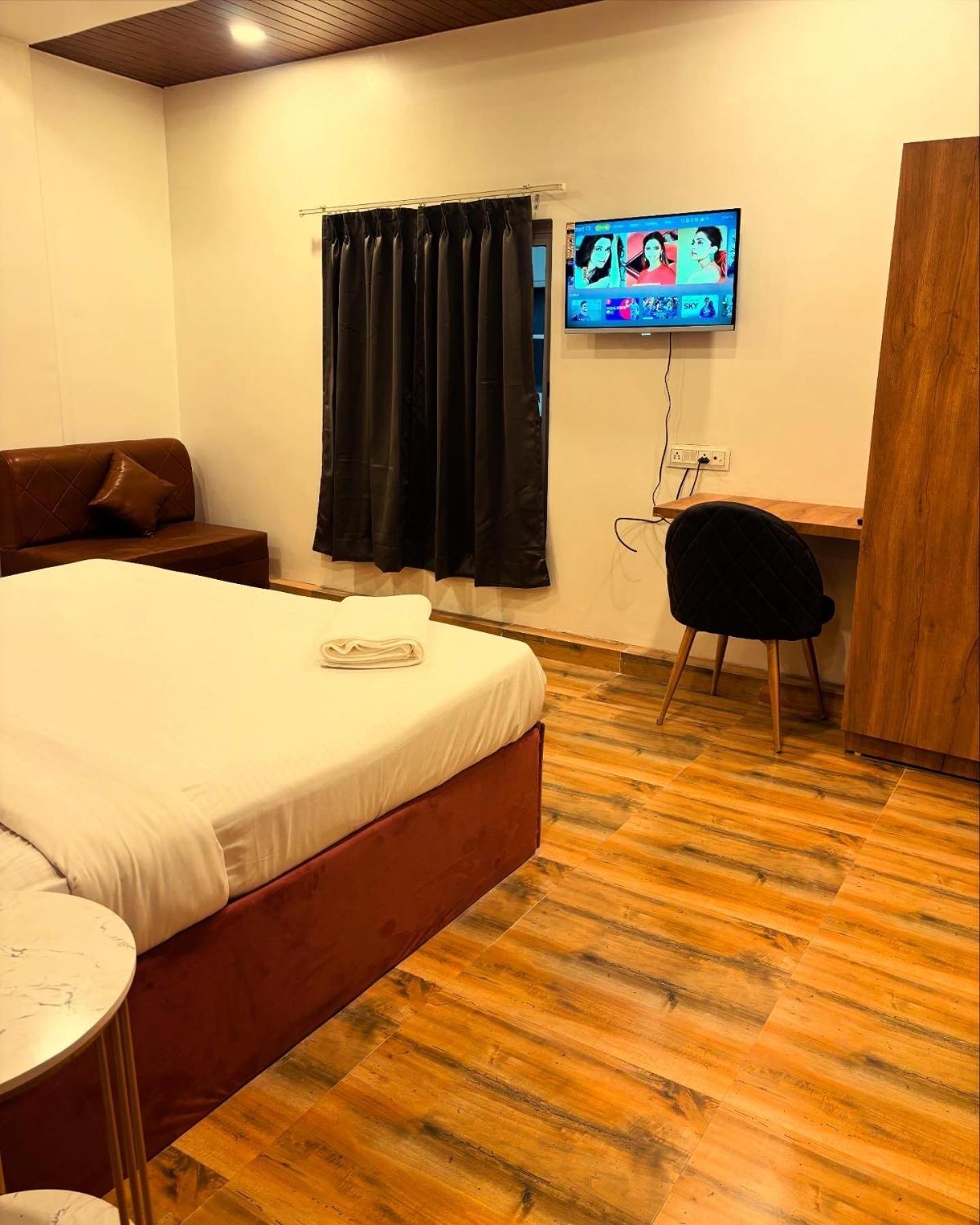 Hotel Vedicvista Indore Exterior foto