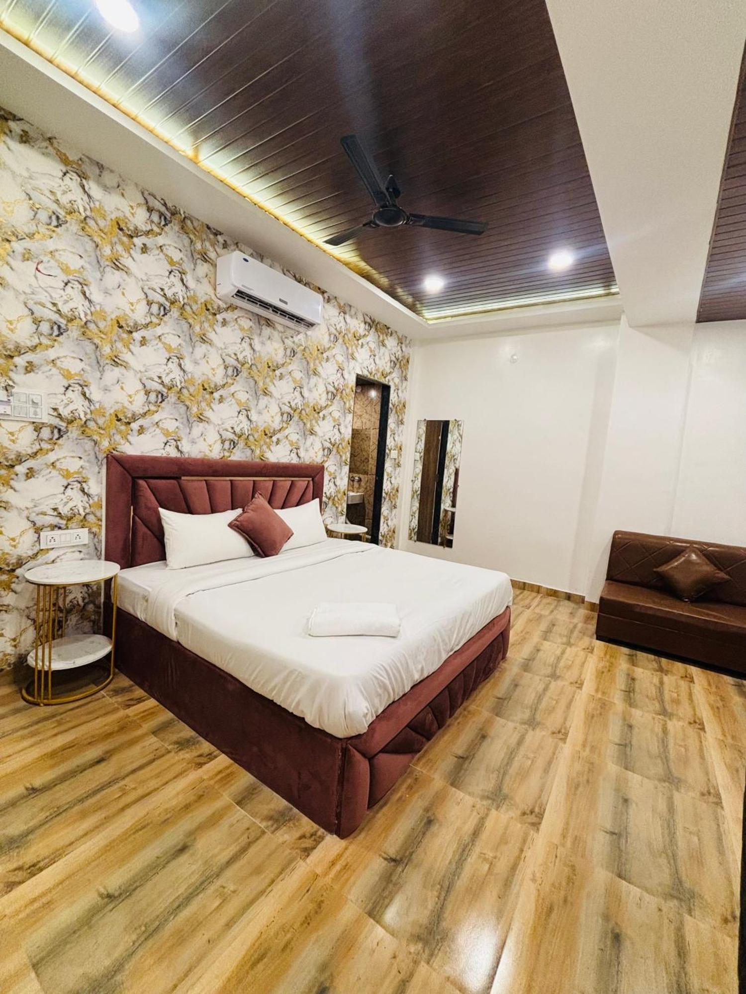 Hotel Vedicvista Indore Exterior foto
